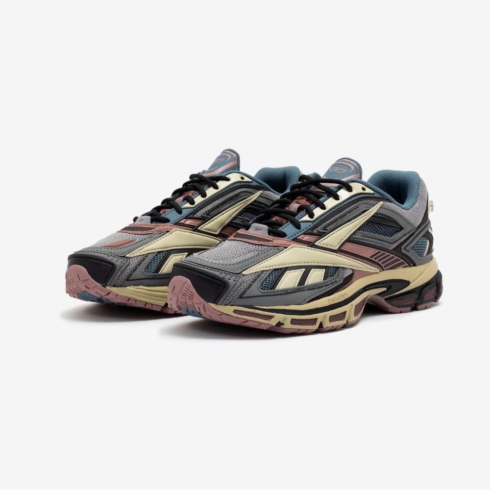 Reebok Men's Sneakers in Gray, Cream, and Pink